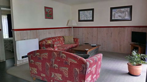 The Crays Accommodation - Accommodation Kalgoorlie 4