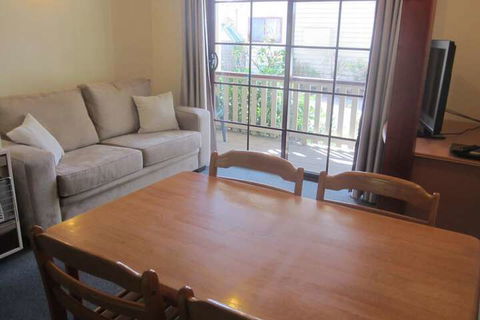 Kittys Place - Accommodation Kalgoorlie 7