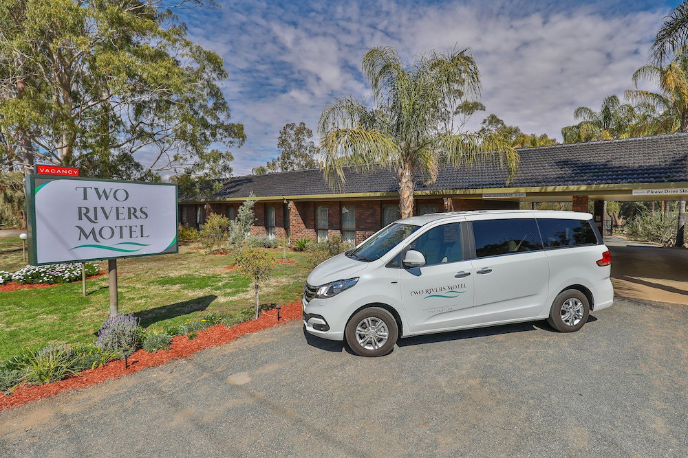 Mungo National Park NSW Accommodation Kalgoorlie