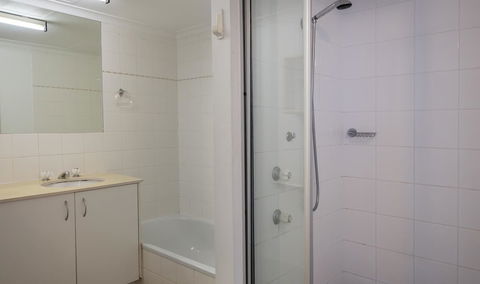 Silverton Holiday Apartments - Accommodation Kalgoorlie 5