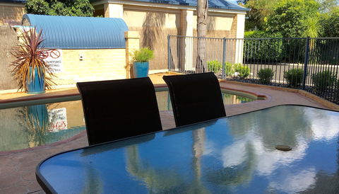 Edward Parry Motel & Apartments - Accommodation Kalgoorlie 3