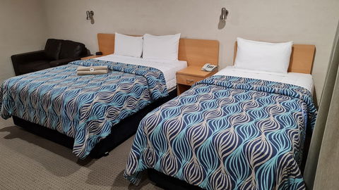 Edward Parry Motel & Apartments - Accommodation Kalgoorlie 6