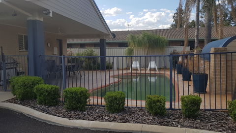 Edward Parry Motel & Apartments - Accommodation Kalgoorlie 4