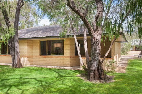 Siesta Park Holiday Resort - Accommodation Kalgoorlie 1