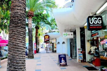 Monte Carlo Private Apartments - Accommodation Kalgoorlie 0