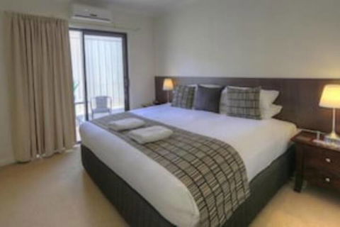 Red Earth Motel - Accommodation Kalgoorlie 0