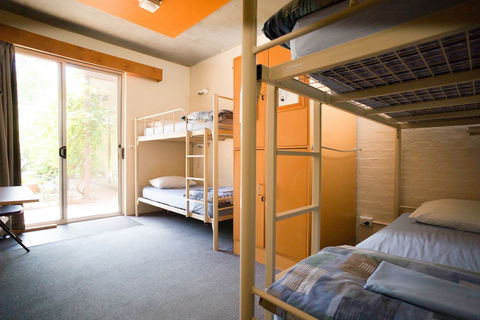 Grampians Eco YHA - Hostel - Accommodation Kalgoorlie 6