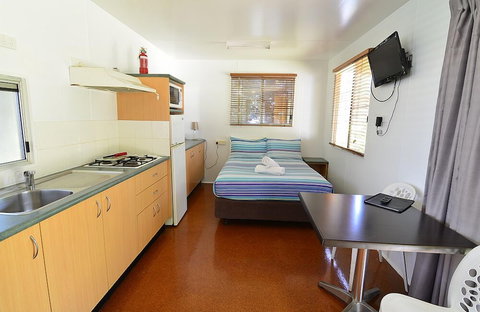 Lilyponds Holiday Park - Accommodation Kalgoorlie 4