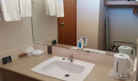 Coonawarra Motor Lodge - Accommodation Kalgoorlie 5