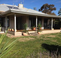 Ploughmans on Ivy - Accommodation Kalgoorlie