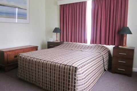 Lakes Waterfront Motel & Holiday Cottages - Accommodation Kalgoorlie 5