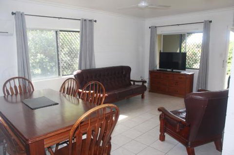 Unit On Rogers - Accommodation Kalgoorlie 4