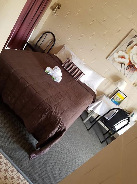 Windsor Hotel Dalby - Accommodation Kalgoorlie 2