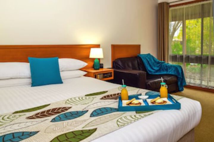 Coolamon NSW Accommodation Kalgoorlie