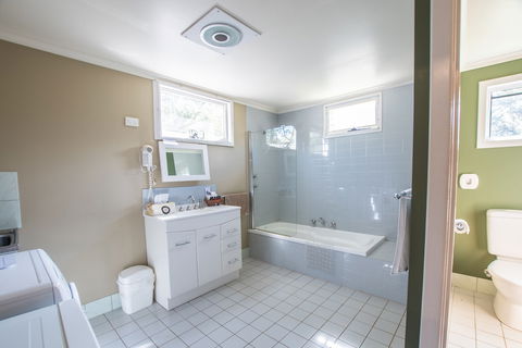 Cape Howe Cottages - Accommodation Kalgoorlie 4