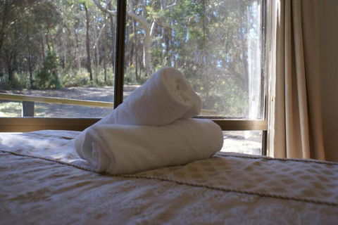 Twin Falls Bush Cottages - Accommodation Kalgoorlie 5