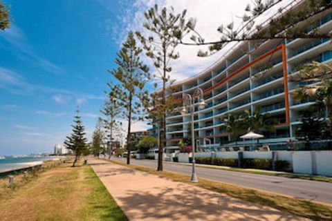 Silvershore Apartments On The Broadwater - Accommodation Kalgoorlie 0