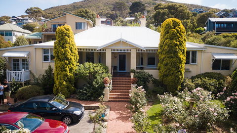 Dunmoylen House - Accommodation Kalgoorlie 1