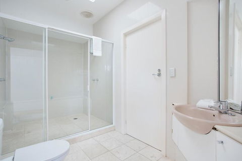 Chevron Oasis - Accommodation Kalgoorlie 4