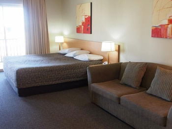 Golden Guitar Motor Inn - Accommodation Kalgoorlie 3