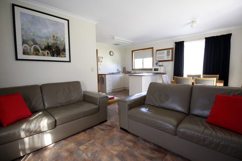 Cape Jervis Holiday Units - Accommodation Kalgoorlie 2