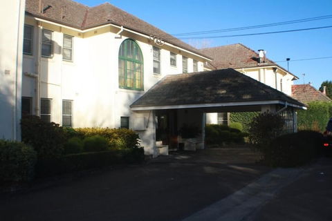 The Dormie House - On The Golf Course - Accommodation Kalgoorlie 0