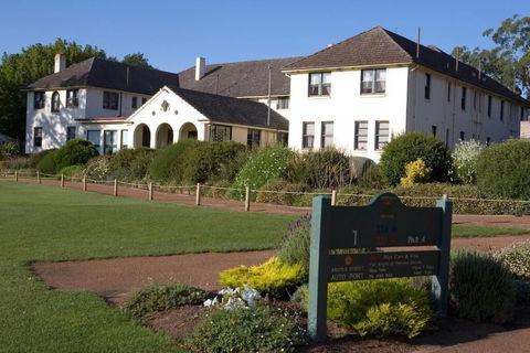 The Dormie House - On The Golf Course - Accommodation Kalgoorlie 3