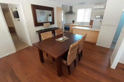 Oceana Holiday Units - Accommodation Kalgoorlie 7