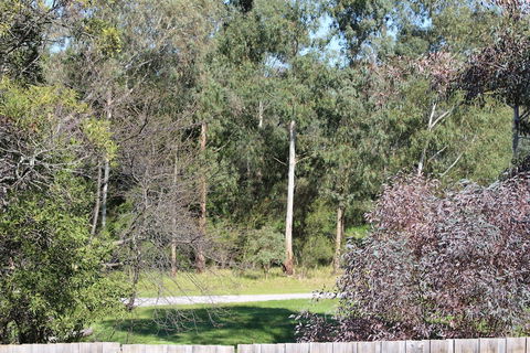 Australian Home Away At Doncaster Grange Park - Accommodation Kalgoorlie 4
