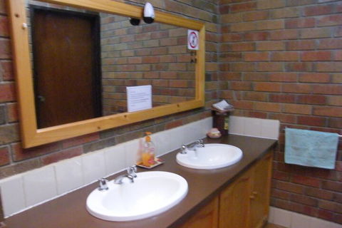 Boomers Guest House Hamilton - Accommodation Kalgoorlie 7