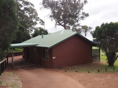 Augusta Sheoak Chalets - Accommodation Kalgoorlie 3