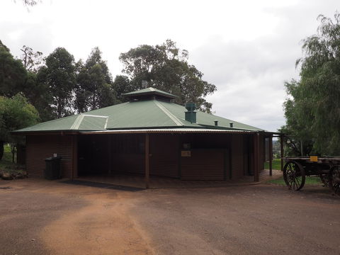 Augusta Sheoak Chalets - Accommodation Kalgoorlie 0