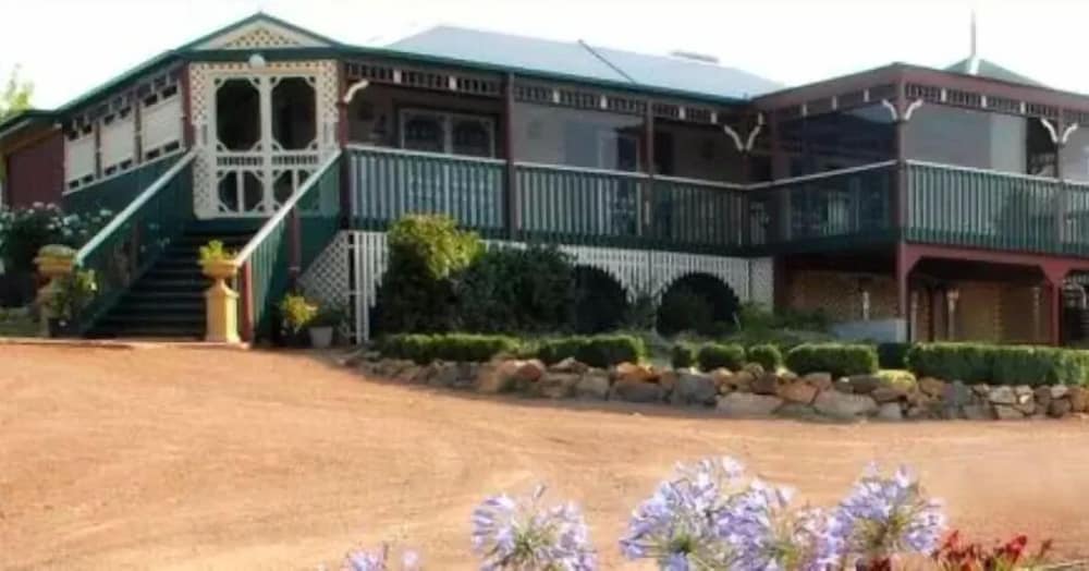Wallaroo ACT Accommodation Kalgoorlie