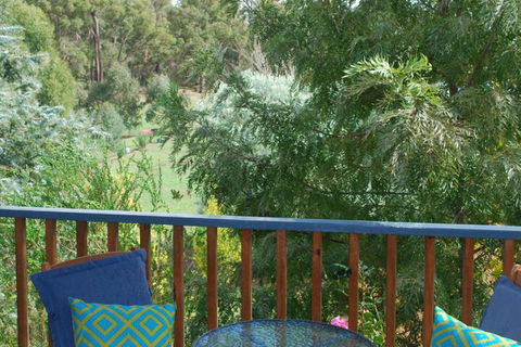 Riverwood Retreat - Accommodation Kalgoorlie 5