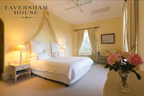 Faversham House - Accommodation Kalgoorlie 1