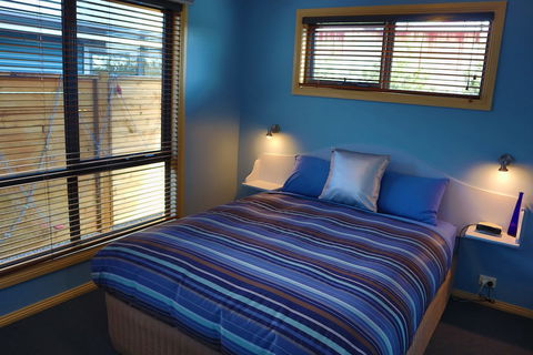 Strahan Bungalows - Accommodation Kalgoorlie 6