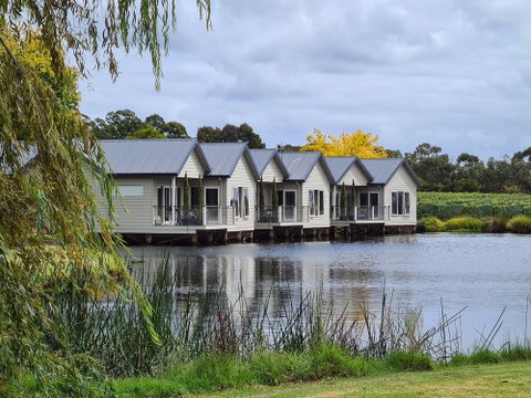 Lakeside Villas At Crittenden - Accommodation Kalgoorlie 6