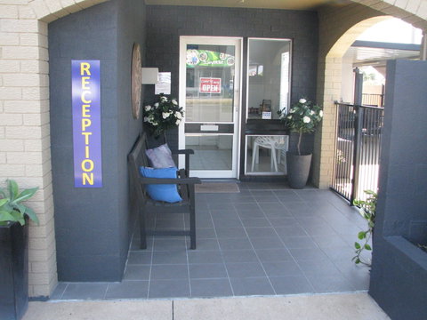 Charm City Motel - Accommodation Kalgoorlie 2