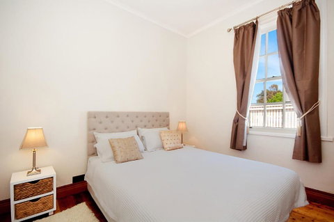 Historic Central Cottage In Warrnambool - Accommodation Kalgoorlie 1
