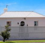 Historic Central Cottage in Warrnambool - Accommodation Kalgoorlie