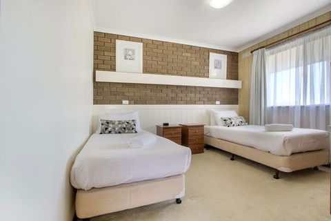 Sandpiper Holiday Apartments - Accommodation Kalgoorlie 3