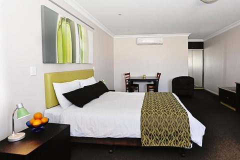 Drover's Motor Inn, Dalby - Accommodation Kalgoorlie 2