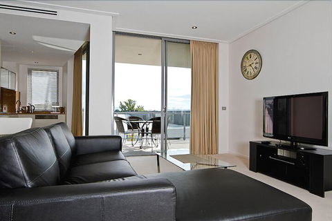 Accommodate Canberra - Glebe Park - Accommodation Kalgoorlie 4