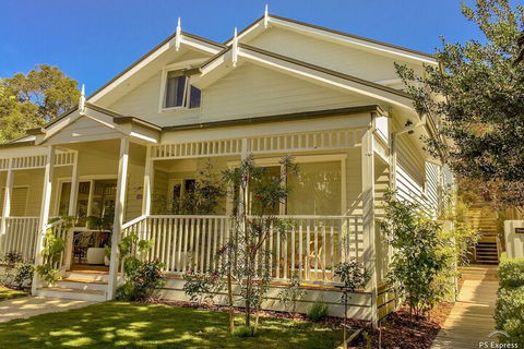 Sunny Side Up B&B - Accommodation Kalgoorlie 2