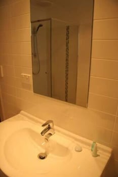 Ethelton SA Accommodation Kalgoorlie