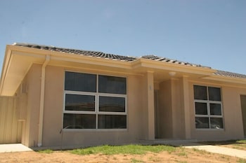 Ethelton Serviced Apartments - Accommodation Kalgoorlie 6