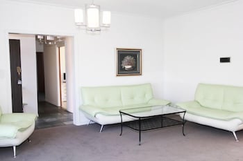 Hawthorn Holiday House - Accommodation Kalgoorlie 1