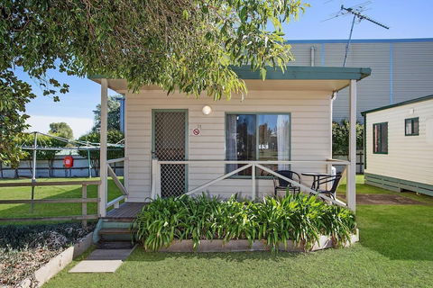 Hamilton Caravan Park - Accommodation Kalgoorlie 0