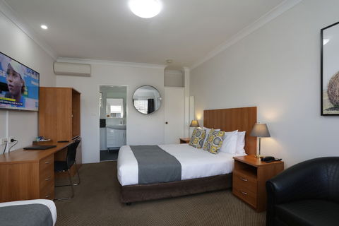 Cadman Motor Inn & Apartments - Accommodation Kalgoorlie 6