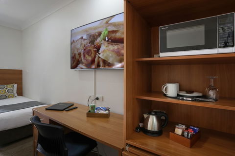 Cadman Motor Inn & Apartments - Accommodation Kalgoorlie 3